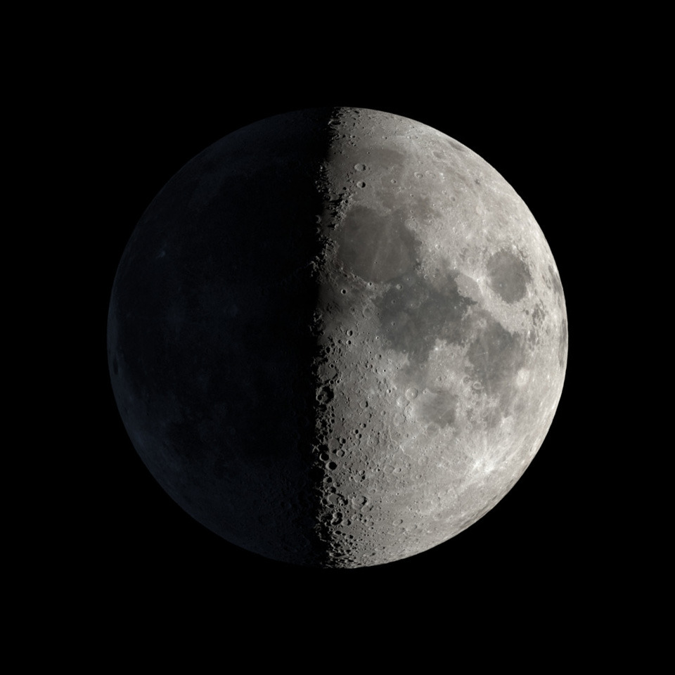 月面X_20221230.jpg